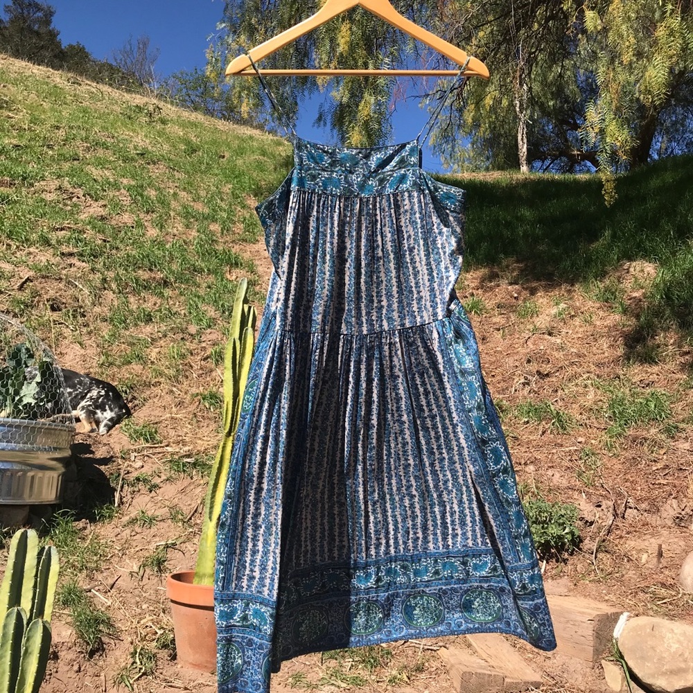 Beautiful flowy Free People dress!